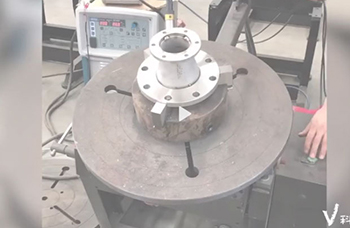 惊人的自动焊接机械和轧钢机！看着有些伤眼睛